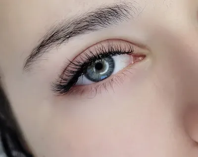 Karolina Stęperska make me up - rzęsy ,brwi